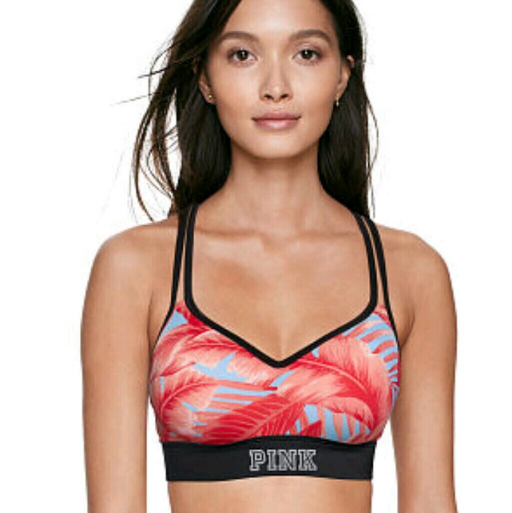 ❤☺ SOLD!! New VS PINK Ultimate Sports Bra☺❤